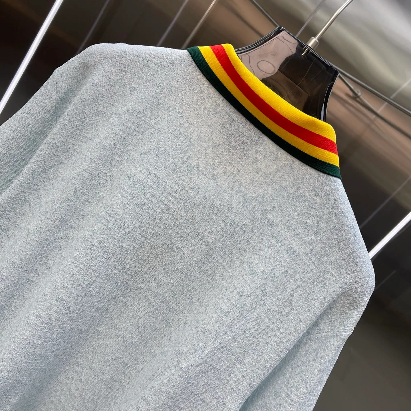 New Arrival Casablanca Casablanca POLOClassic Series is made of high-definition fabrics that will not shrink or fade. Comfortable to the touch, cool and breathable, the texture is super strong and a must-have for fashionable men and women. Exclusively available in In Stock! Color: Apricot Blue Size: M L XL XXL